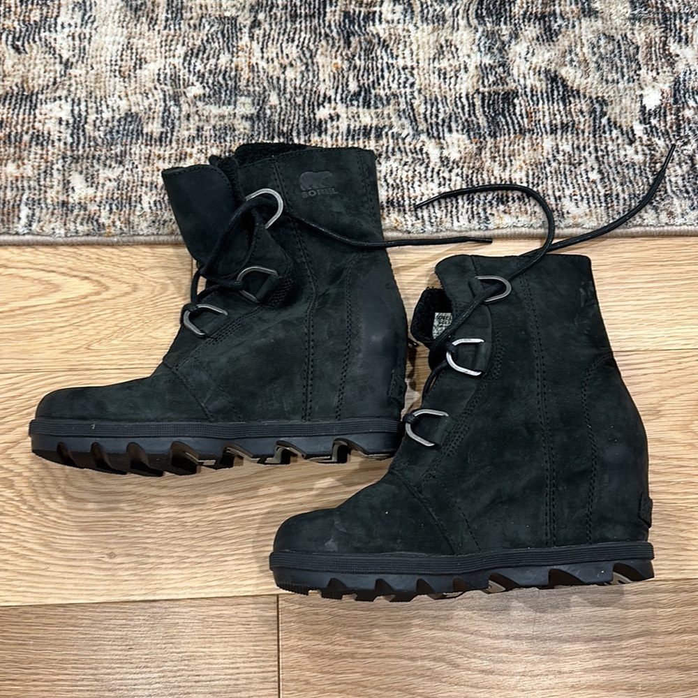 Sorel Joan of Arctic Mid Lace Up Wedge Dark Fog Kettle Black 6 - Picture 4 of 5